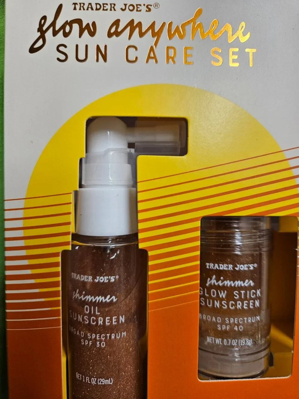 Trader Joe’s Glow Anywhere Sun Care Set Shimmer Oil + Glow Stick EXP 04/26 READ